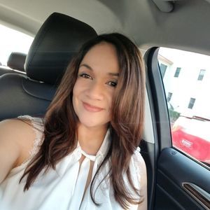 Meet your Posher, Lorena